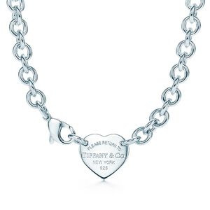 Tiffany and Co. Return to Tiffany heart choker